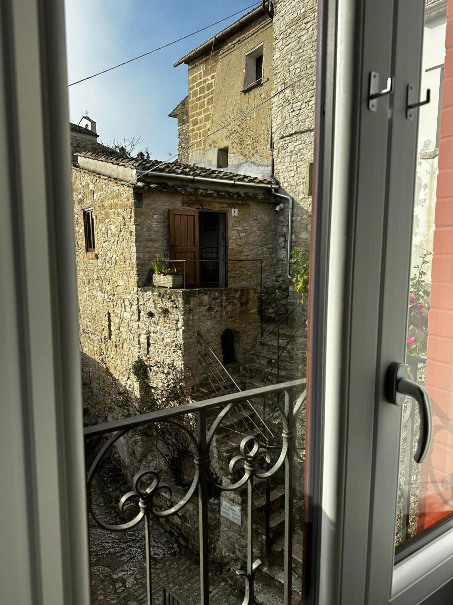 Dimora Forgione B&B - Пиетрелчина Екстериор снимка